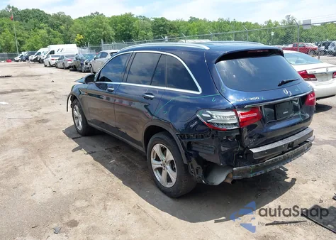 2018 Mercedes-Benz Glc 300 4Matic from USA, damaged, VIN WDC0G4KB3JV095153
